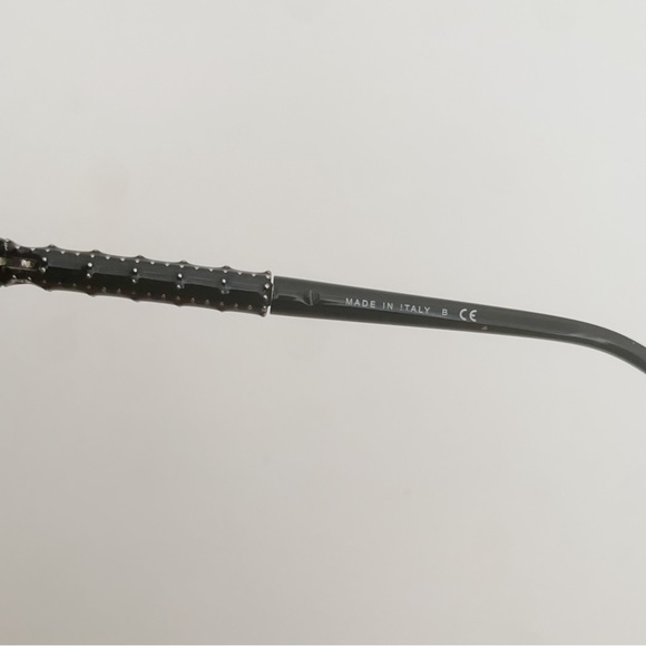 CHANEL black sunglasses with case - Picture 4 of 8